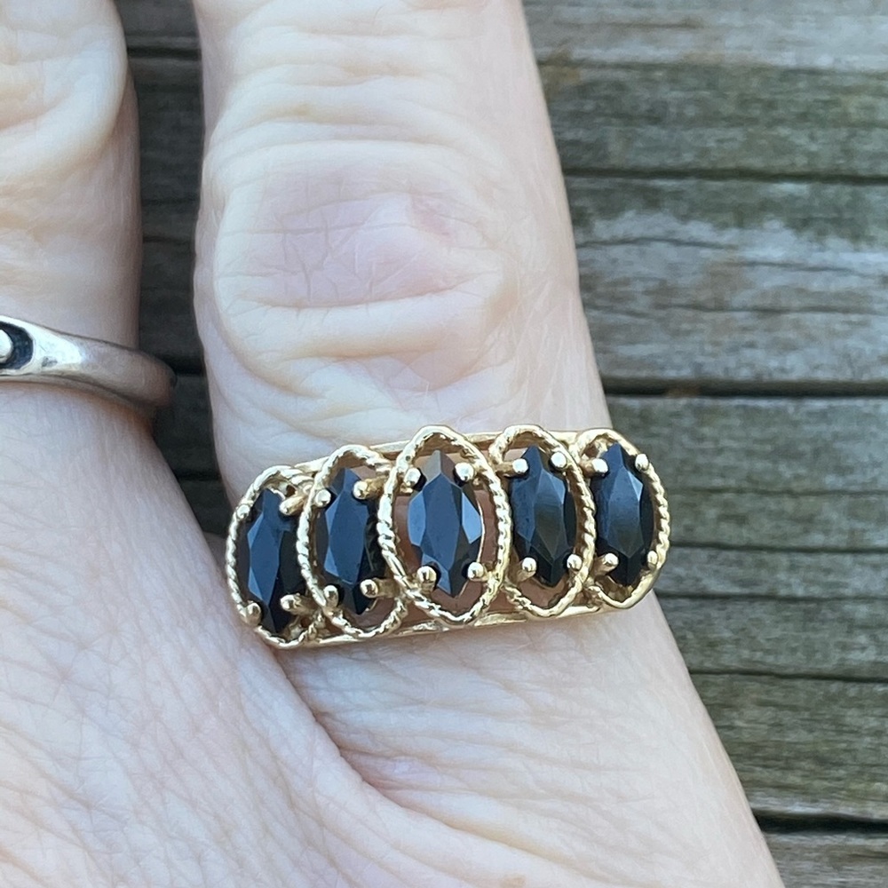 Genuine Sapphire 10K yellow gold ring 5 marquise cut sapphires sz 6.5 stamped